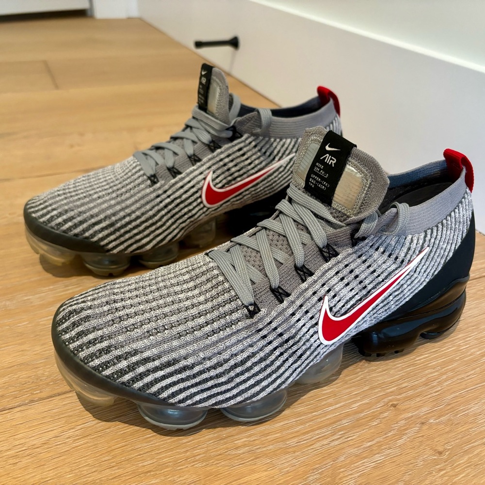 Nike Vapour Max size 10